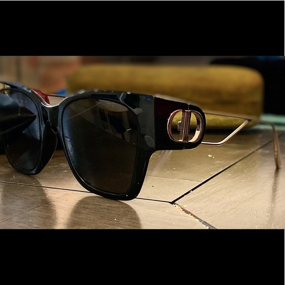 Dior Accessories - Dior glass